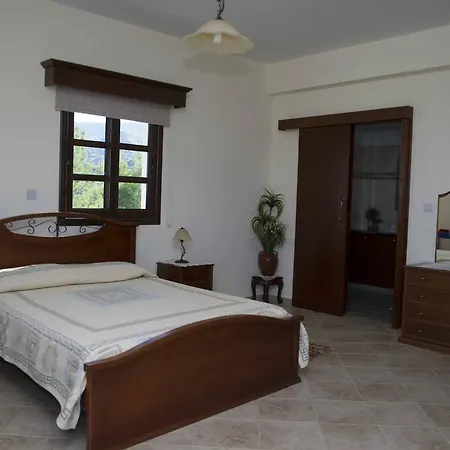 Villa Maria's Paradise Agia Marina (Northern Cyprus)
